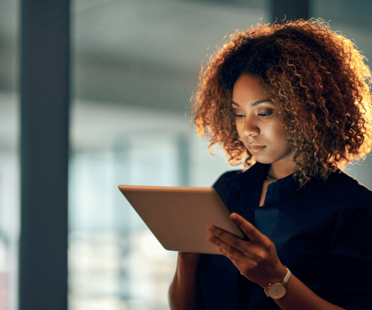 woman-on-tablet